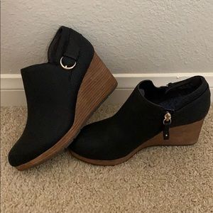 Dr. Scholl's Shoes - Booties Dr. Scholl's Shoes - Booties